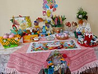 Выставка «Пасхальная радуга» радует своими красками
