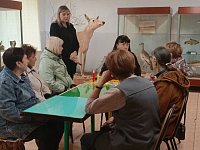 Гостями краеведческого музея стали «серебряные волонтёры»