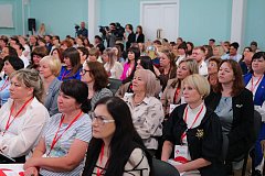 В Саратове открылась региональная конференция «Малая Родина - большая любовь»