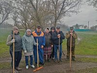В Красавском МО прошли субботники, приуроченные к Году единства народов России
