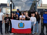 Саратовские хоккеистки отправились за «Хрустальной тиарой»