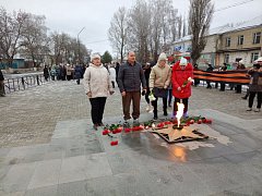 В День Героев Отечества в Самойловке прошли памятные мероприятия