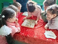 Для сельской детворы работники культуры провели игровую программу