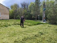 Сельчане делают улицы чище и уютнее