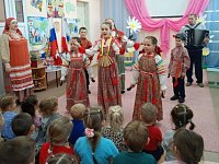 Хорошее настроение подарили воспитанники Детской школы искусств малышам из «Ромашки»