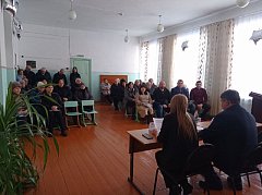 Глава района встретился с жителями Ольшанки