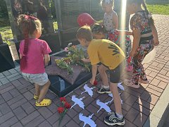 Белые журавлики для Героев