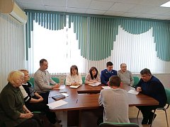 Глава Самойловского района Михаил Мельников провел прием участников СВО и членов их семей