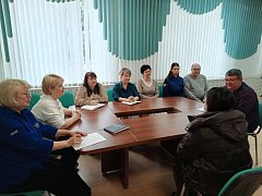 Глава Самойловского района Михаил Мельников провел прием участников СВО и членов их семей