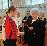 В Самойловке прошло районное первенство по волейболу среди школьников на призы Т.Г. Тупиковой