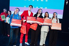 Премию «Поколение Первых» получила самойловская школьница