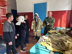 Экскурсия в пожарную часть прошла увлекательно