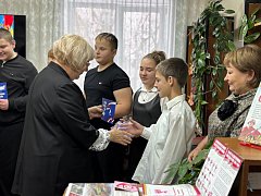 Юным самойловцам вручили главный документ - паспорт