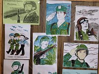 В Низовском СДК работает выставка «Солдатом быть – Родине служить!»