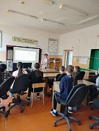 Школьники читали сказки народов России